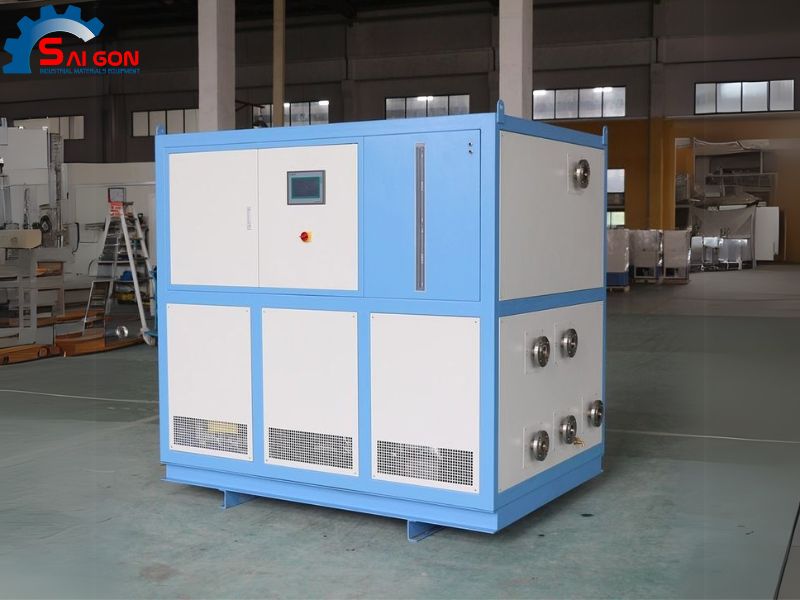 Chiller làm lạnh nước tại Đà Nẵng thực tế
