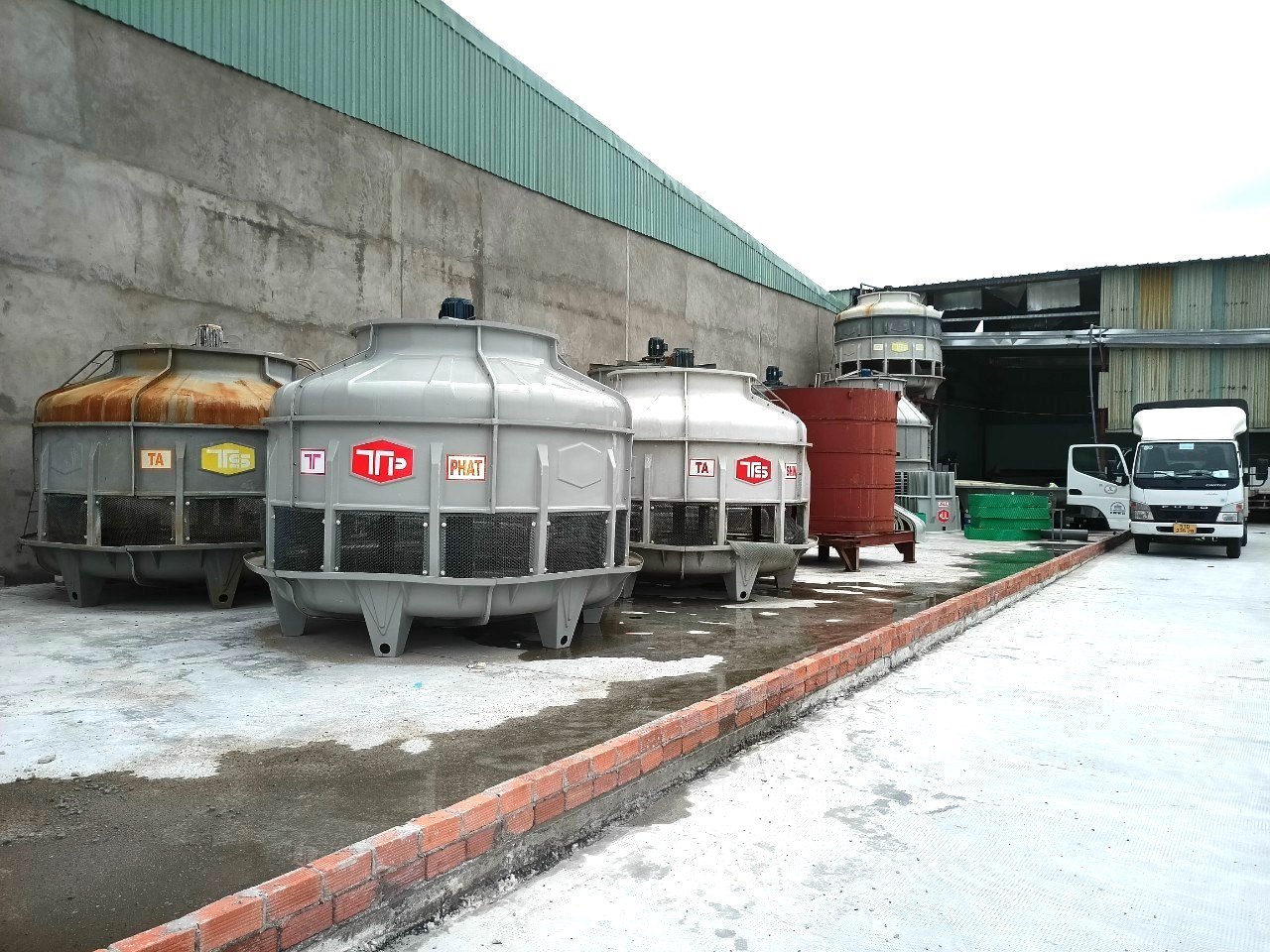 Thiết bị Công nghiệp Sài Gòn là đơn vị chuyên bán tháp giải nhiệt tại Kon Tum