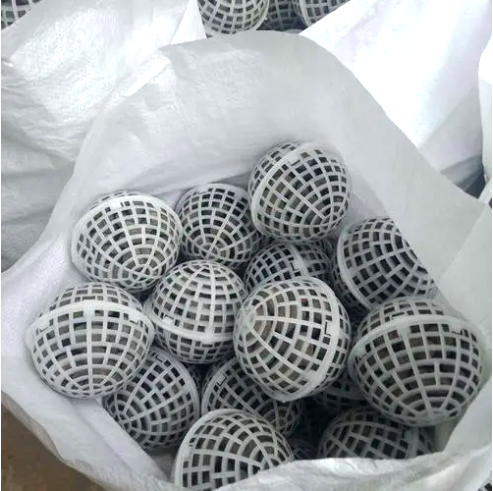 Giá thể vi sinh hỗ trợ tốt cho sự sống và sinh sản của vi sinh vật trong nước thải